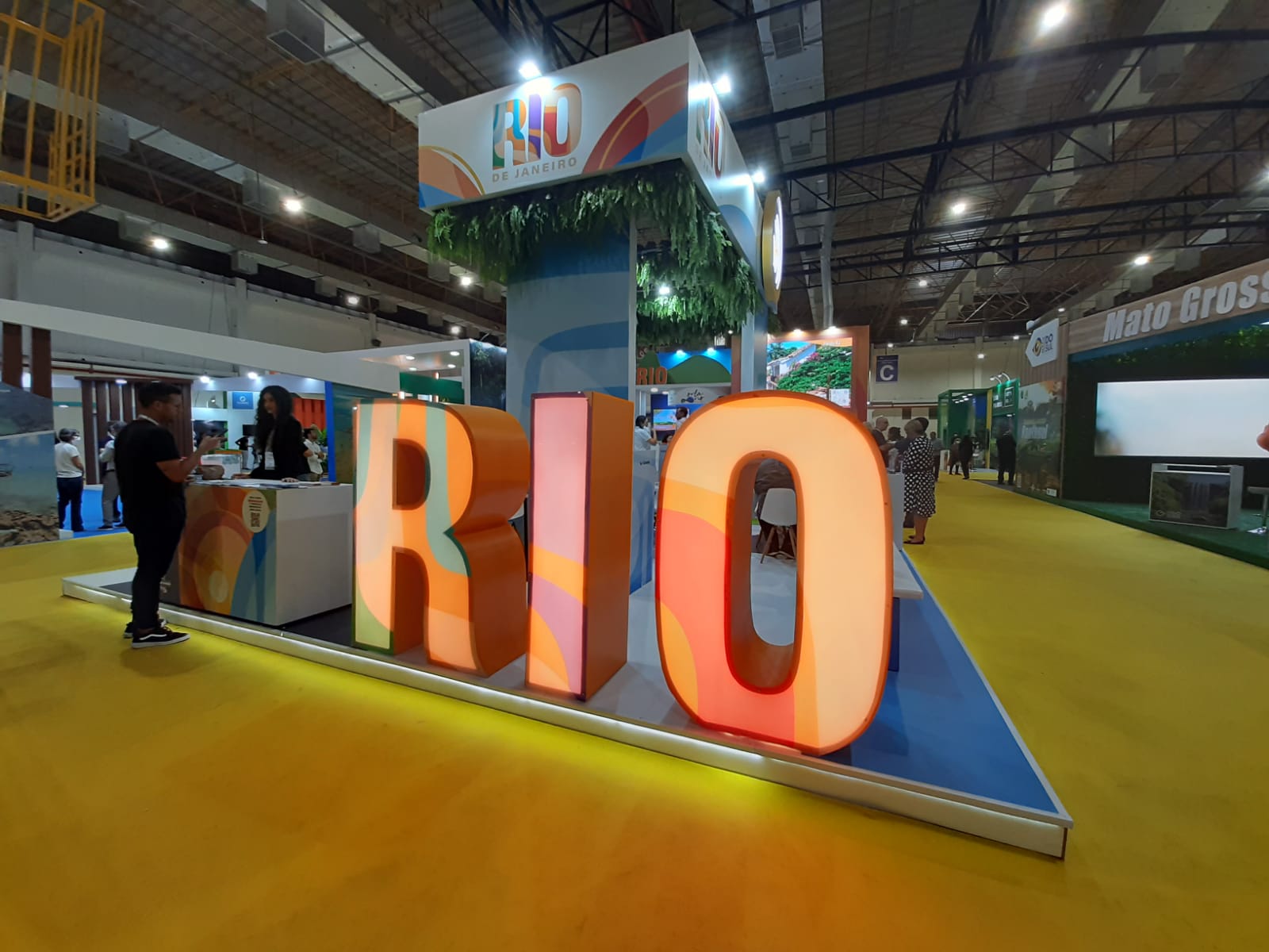 Stand Rio de Janeiro Tourism — Minério